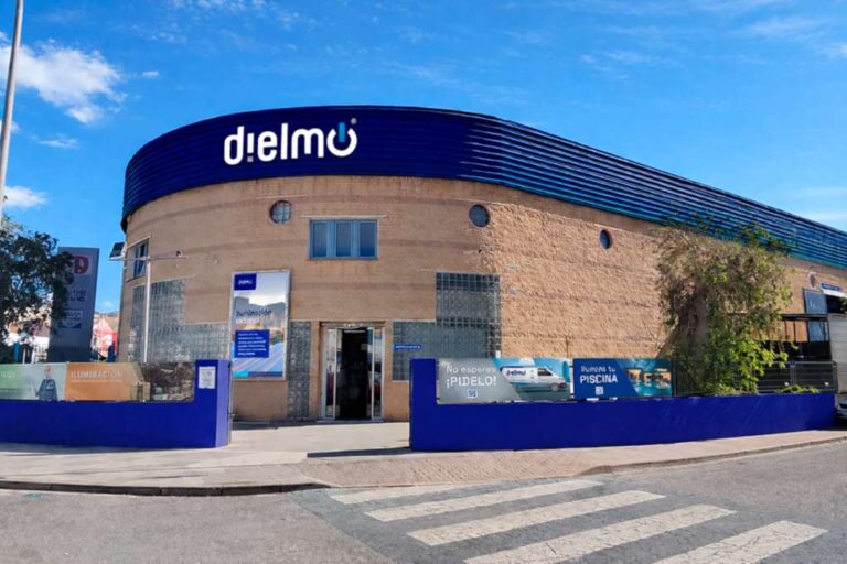 Almacén de material eléctrico Dielmo en Málaga, Motril y Vélez-Málaga con stock profesional para instaladores